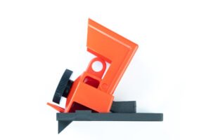 SAFECORE clamp-on breaker lockout for 38 mm circuit breaker handles